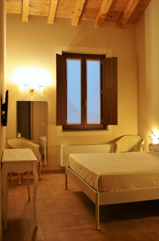 Agriturismo Cavrigo Lodi Room photo